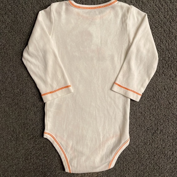 3/$15 💟 Carter’s Long Sleeve Thanksgiving Onesie 9M - Picture 4 of 4